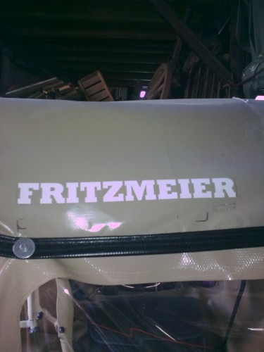 Fritzmeier Dach mit neuem Schriftzug.jpg